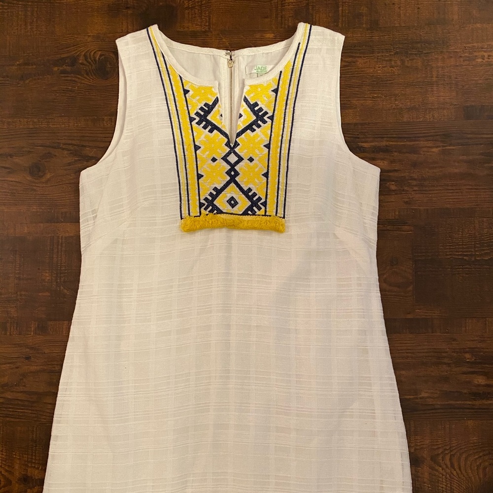 White Jade Melody Tam dress. Medium